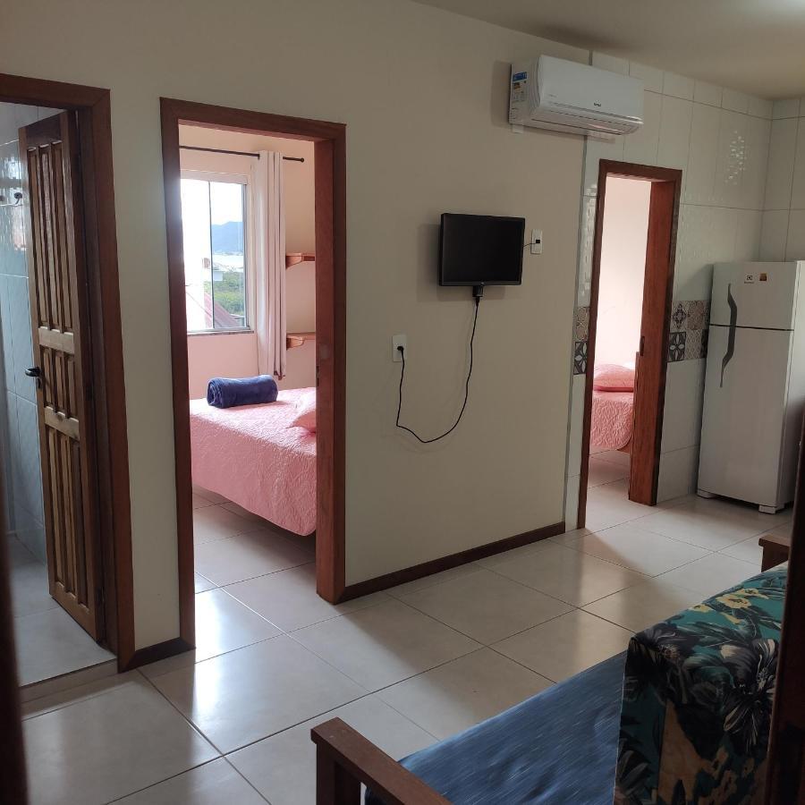 Pousada Pegadas Na Areia Palhoça Exterior foto